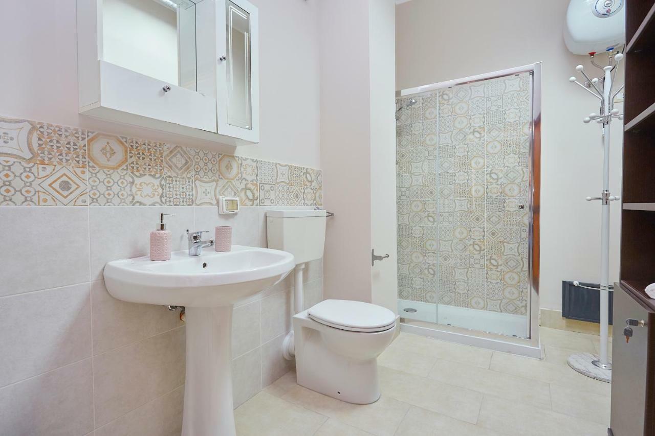 Sturzo 44 Bed and Breakfast Palermo Exteriör bild
