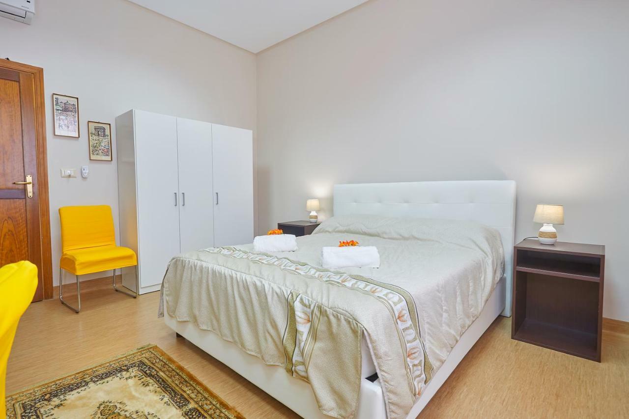 Sturzo 44 Bed and Breakfast Palermo Exteriör bild